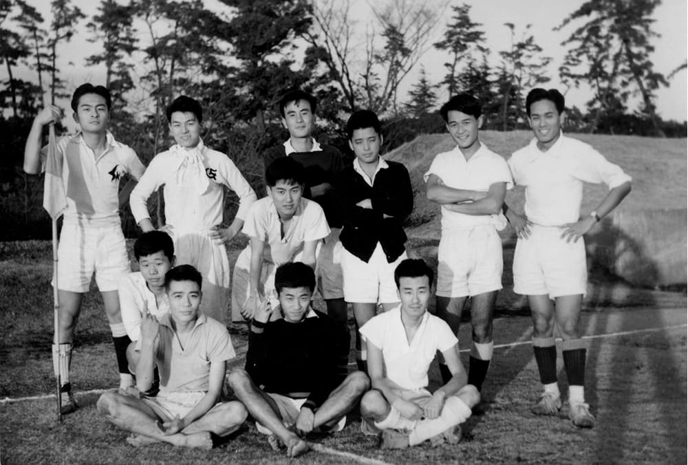 湘南高校OBアルバムの集合写真